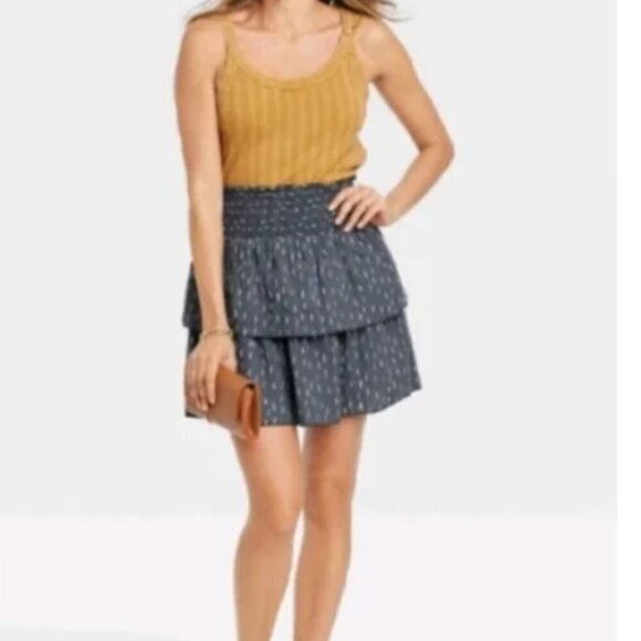 NWT Short Tiered Ruffle Mini Skirt - Universal Thread - Picture 2 of 3